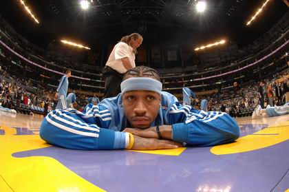 上锁死对手 上锁死对手