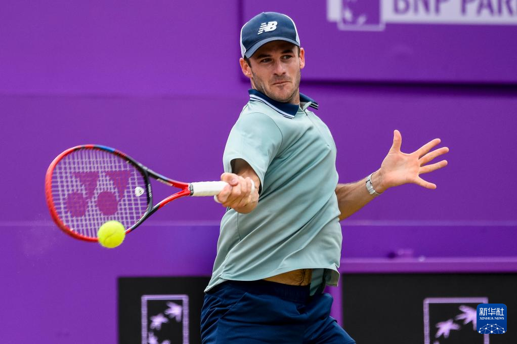 为她们在竞 为她们在竞