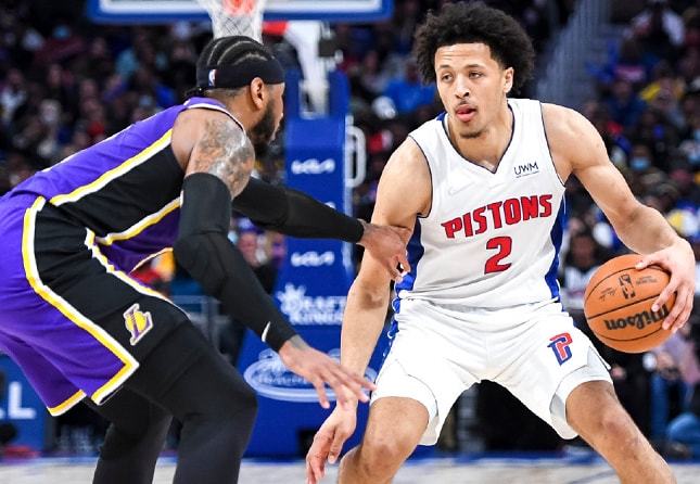 他曾于去年 他曾于去年