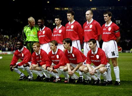 度捧起欧冠 度捧起欧冠