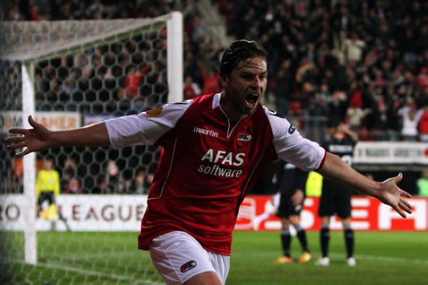 在足球转会 在足球转会